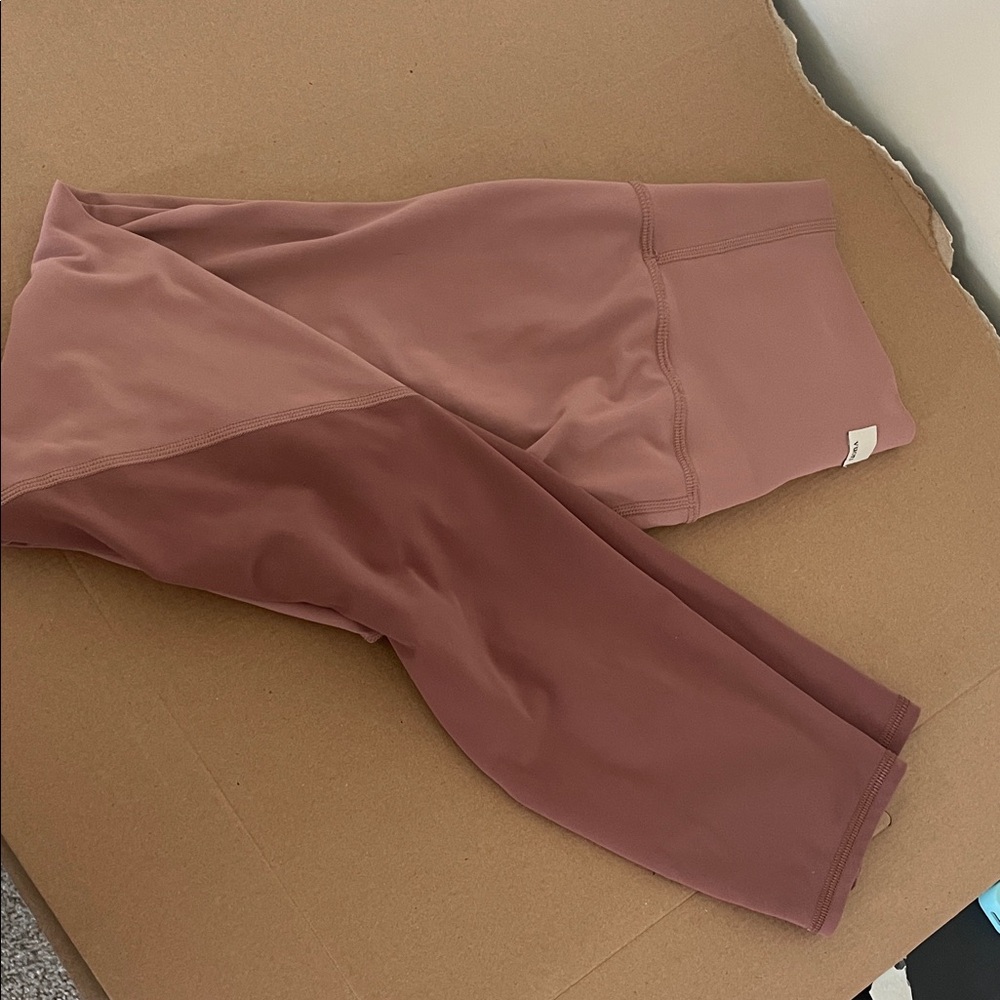 Vuori Kids Mauve Leggings